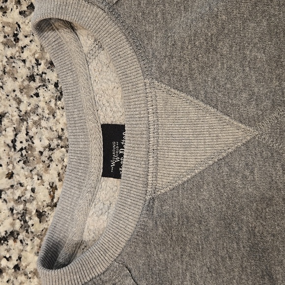 WIZARDING WORLD OF HARRY POTTER "SLYTHERIN"  GREY SWEATSHIRT. SIZE MEDIUM . - Picture 11 of 14